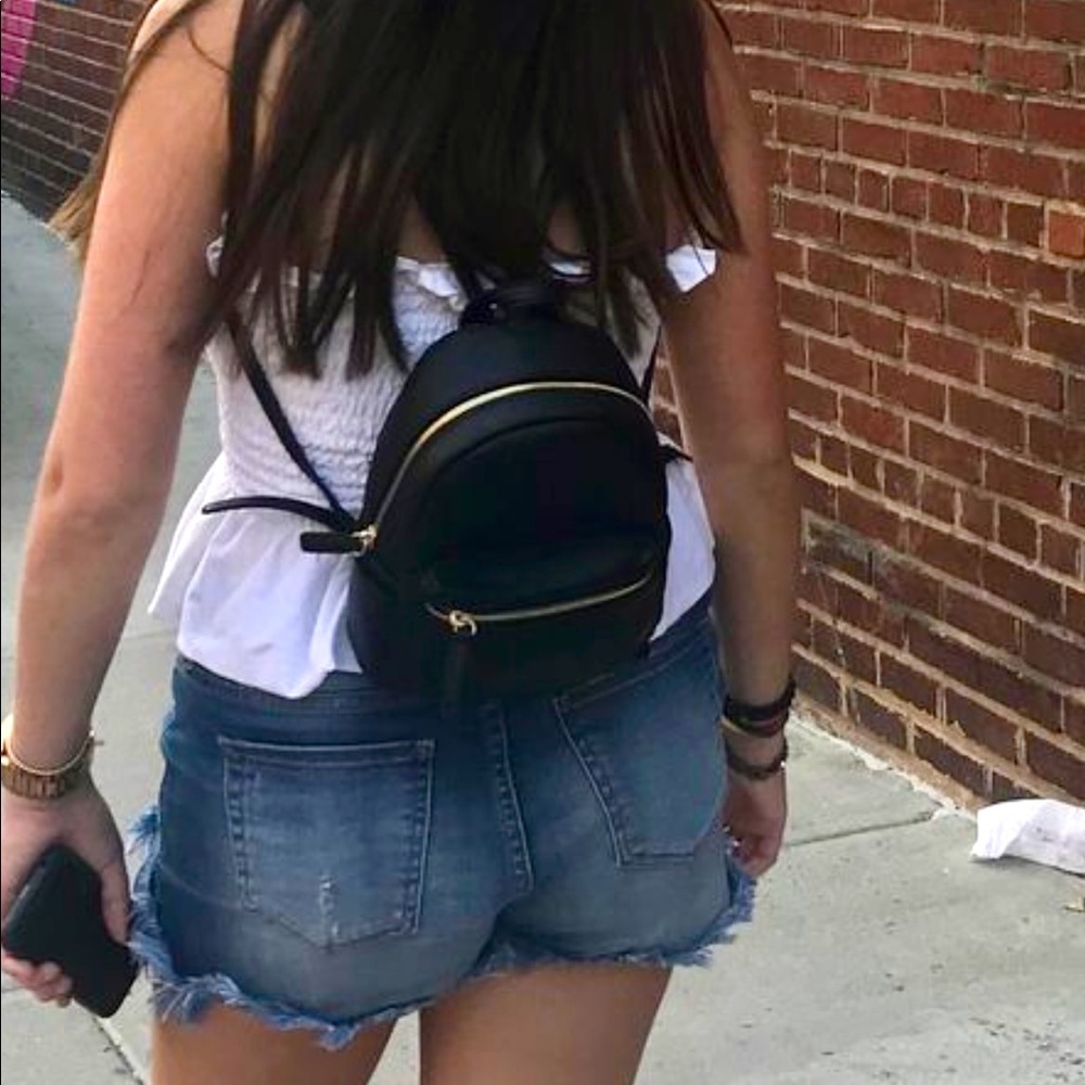 Mini faux leather backpack 🖤